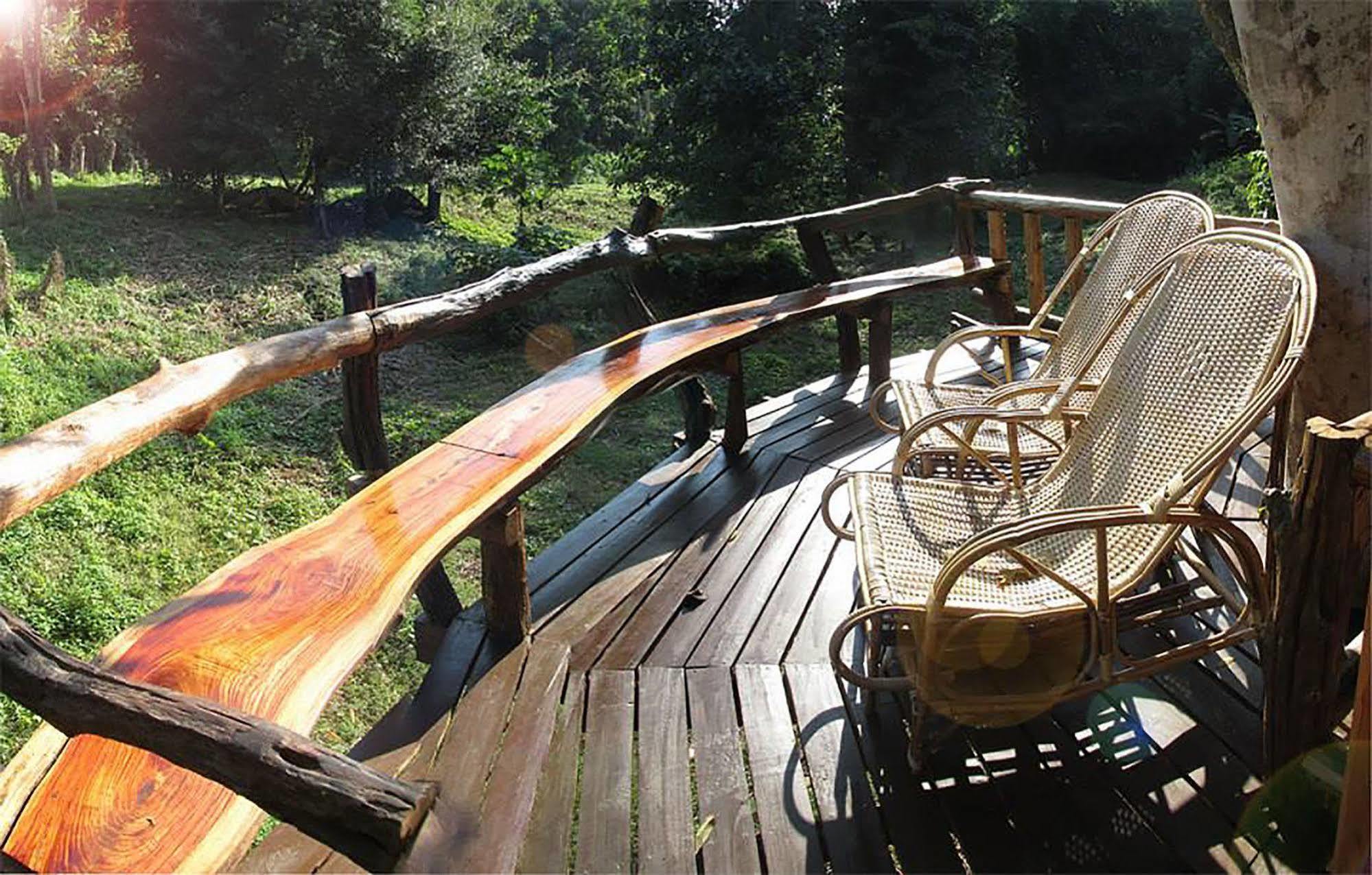 Rabeang Pasak Treehouse Resort Chiang Mai Exterior foto